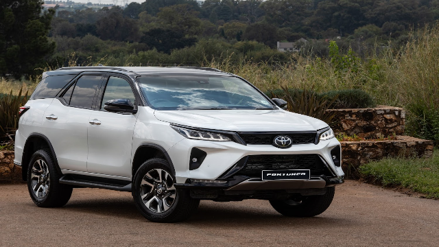Toyota Fortuner: SUV Premium dengan Performa Tangguh
